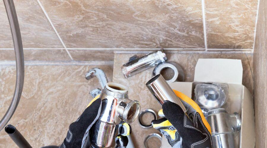 Professional gutter cleaning in Orient, WA